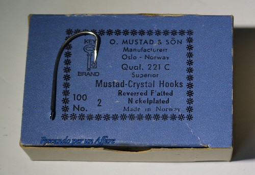 Mustad qual 221 crystal - qual., c
