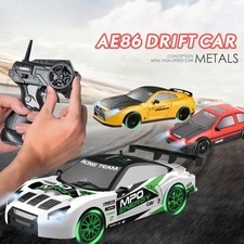 2.4G RC CAR con Luce LED 4WD