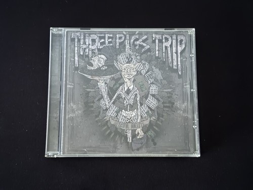 Three pigs trip - pigs,