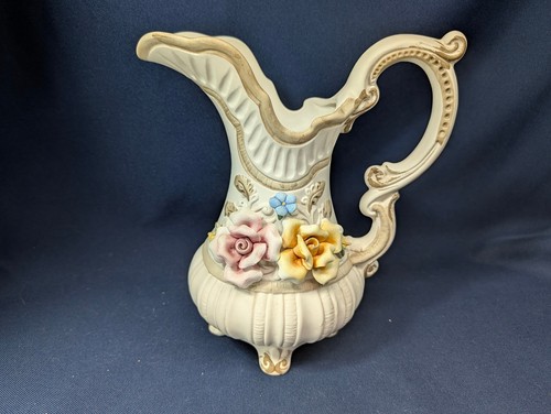 Elegante brocca vaso - , 3d