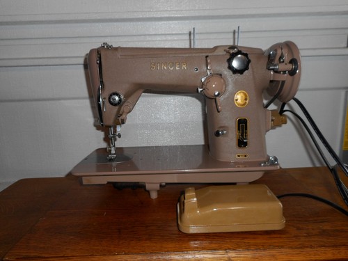 Macchina cucire vintage - da,