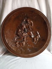 piatto con scena di cani  e