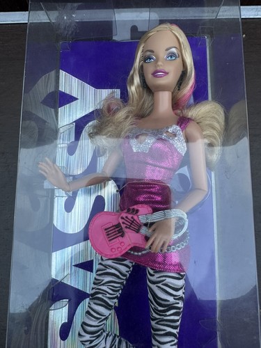 Barbie sassy fashionistas - barbie,