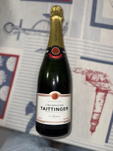 Champagne taittinger - champagne,