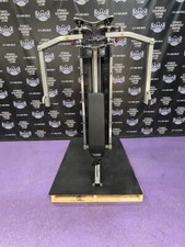 Life Fitness Platinum Pec Fly