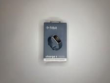 Fitbit Charge 5 Tracciatore di