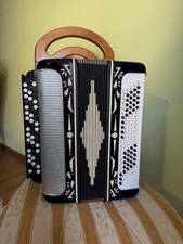 Russian bayan, Belarusian