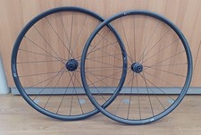 DT SWISS R470 front and rear