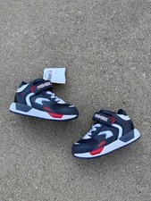 Primigi kids shoes size 5/20