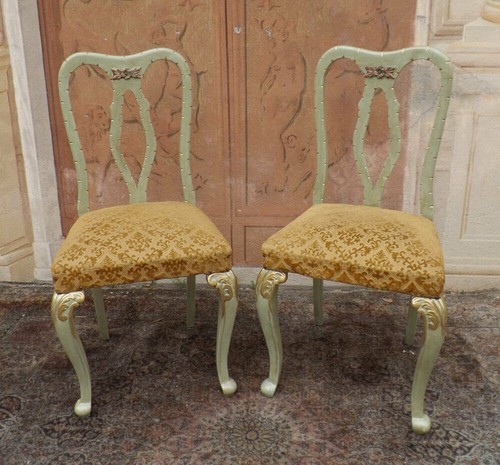 Due sedie laccate veneziane - due,