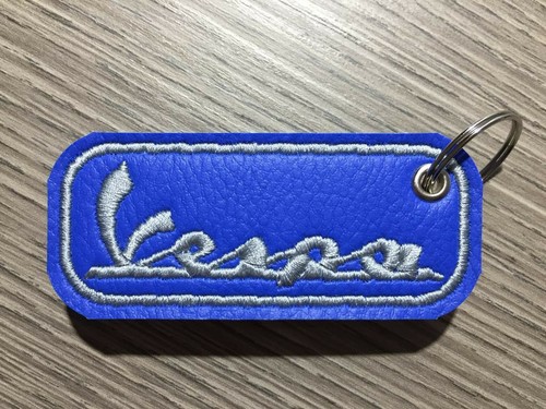 Portachiavi ricamato vespa - portachiavi,