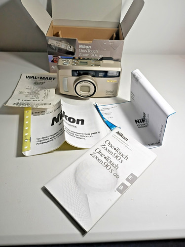 Nikon one touch zoom - one,