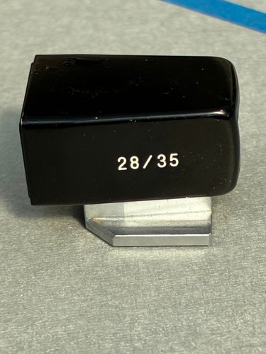 Voigtlander 35mm 28mm - 28mm,