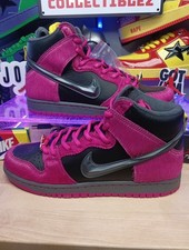 Nike SB Dunk High QS rosa/nero