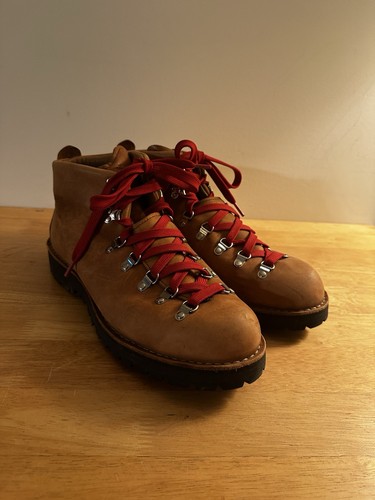 Danner mountain light - danner, cascade