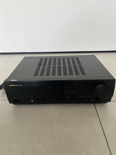 Amplificatore stereo integrato
