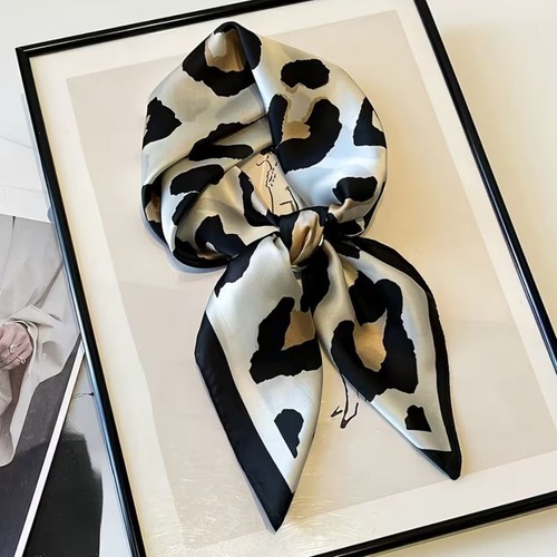 Elegante foulard 70x70 - , cm
