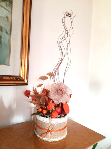 Composizione decorativa con - decorativa,