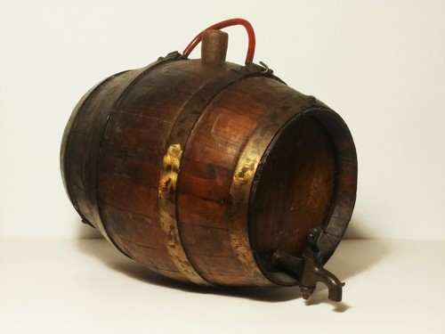 Vecchia botte italina piccolo