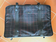 VALIGIA E PORTA ABITI