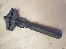 Chiave inglese vintage Utensile Morsetto con manico in legno