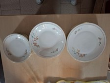 SERVIZIO 18 PEZZI PIATTI Chodziez PORCELLANA CON DOPPIO FILO DORATO PERFETTI