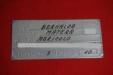 Vecchia e rara targa 1945 veicolo agricolo Bernalda Matera Basilicata