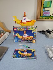 LEGO: The Beatles Yellow