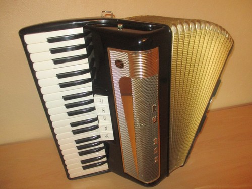 Fisarmonica hohner lucia iii - lucia,