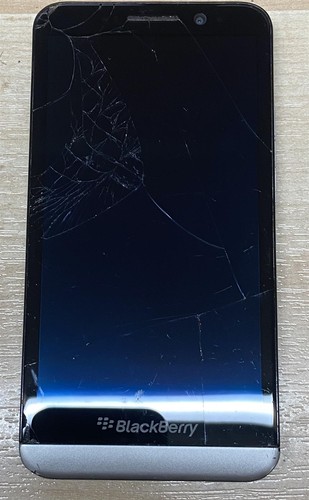 Smartphone blackberry z30 - blackberry,