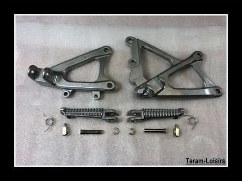 Platines reposes pieds yamaha - platines,