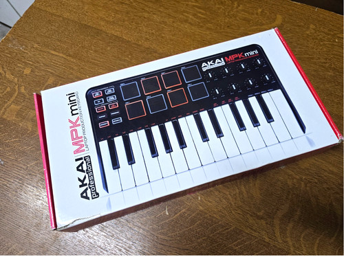 Akai mpk mini tastiera - akai,