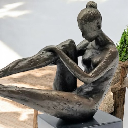 Scultura bronzo donna statua