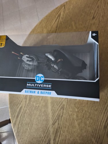 Multiverse mcfarlane gold - multiverse,