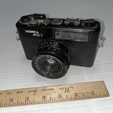 Yashica MG-1 SLR 35 mm