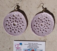 Round pendant earrings