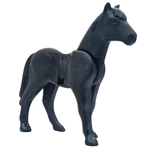Playmobil cavallo nero stalla