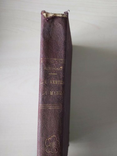 Antico libro tomo venere di - tomo, la