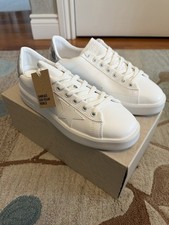 Woman’s NWB Golden Goose