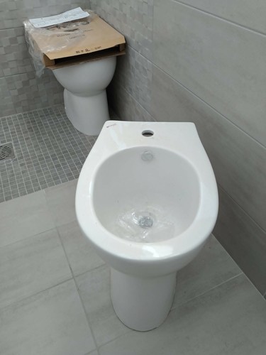Sanitari bagno terra edoné - sanitari, a