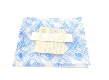 Scritta in rilievo adesiva