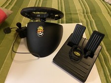 Volante MAD CATZ Racing Wheel