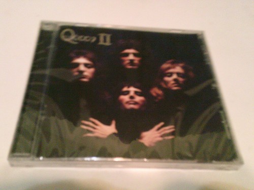 Queen 2011 - queen, ii