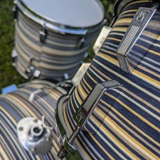 Batteria Sonor Swinger Action restaurata vintage anni 70 con anse foniche