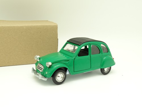 Polistil citroen 2cv - 1/24,
