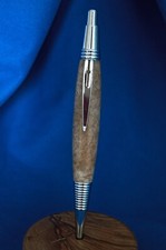 Penna a sfera in resina e