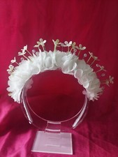 Corona floreale impreziosita