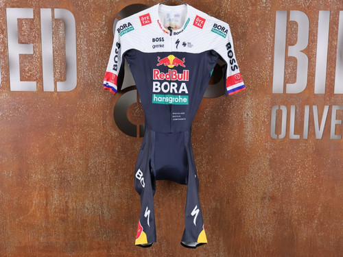 Specialized red bull - -, bora