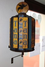 INSEGNA ESPOSITORE EPOCA TANA