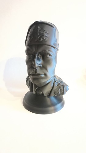 Statua benito mussolini - benito,